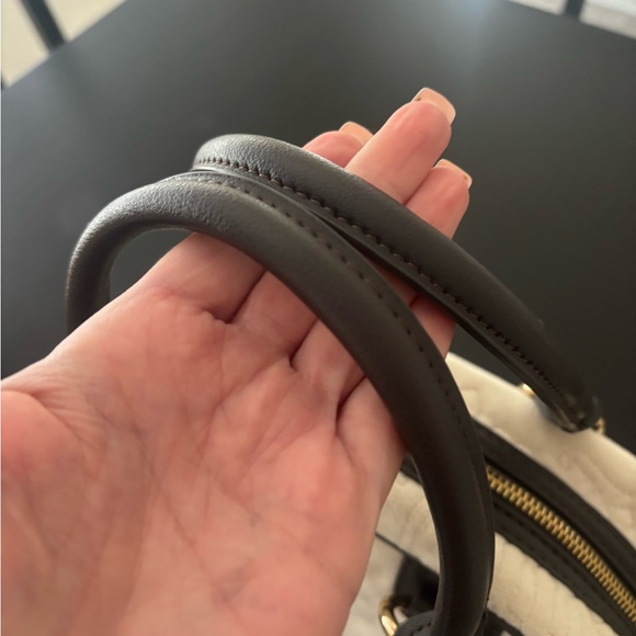 Juicy Couture White and Pink Quilted Handbag - Picture 6 of 12